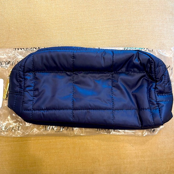 NWT💋 LANCÔME JEWEL-TONE QUILTED BLUE LIGHTWEIGHT COSMETICS BAG WITH GOLD ZIPPER - Picture 2 of 8